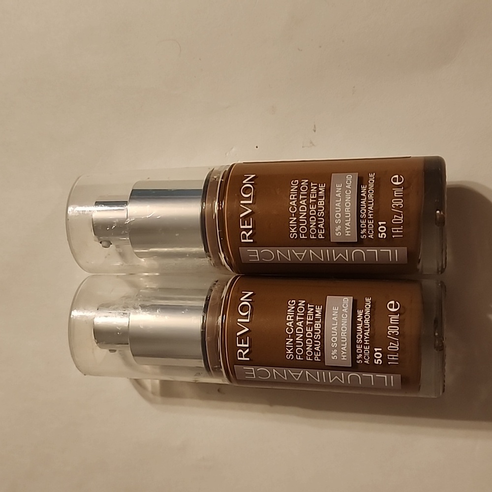 (Lot of 2) Revlon Illuminance Skin-Caring Foundation Toasted Caramel 501